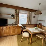 Haus Kneissl Appartement *