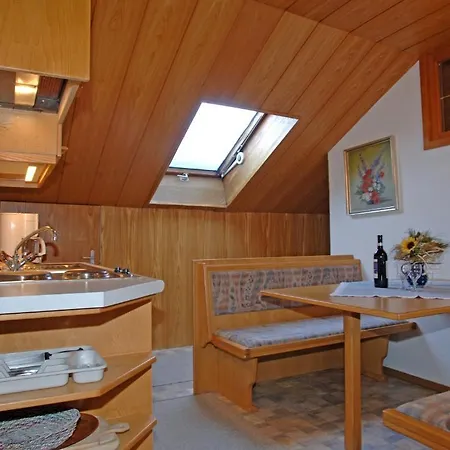 Апартаменти Haus Kneissl