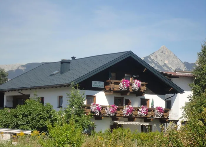 Haus Kneissl Seefeld in Tirol